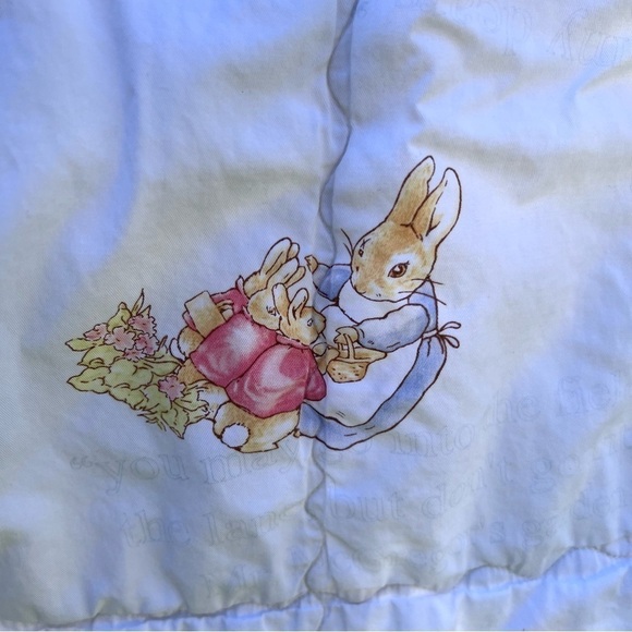 Beatrix Potter Peter Rabbit Quilted Toddler Quilt Blanket 49x38 PBK? GUC Flaws - Picture 5 of 16